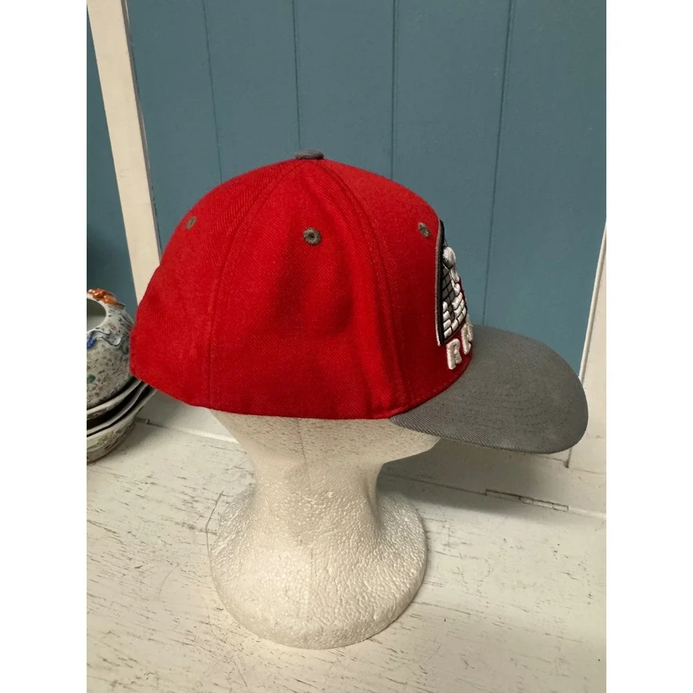 Zephyr UNLV Rebels Snapback Hat Red Grey Hey Reb Mascot NCAA Baseball Cap Mens